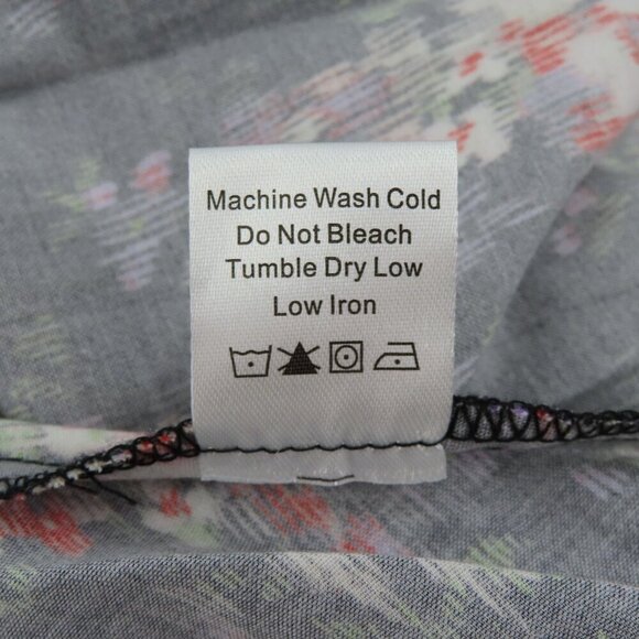 Tuckernuck Women Small Tate Onyx Falling Flowers Bouquet Dress Pleated Floral - Picture 8 of 10